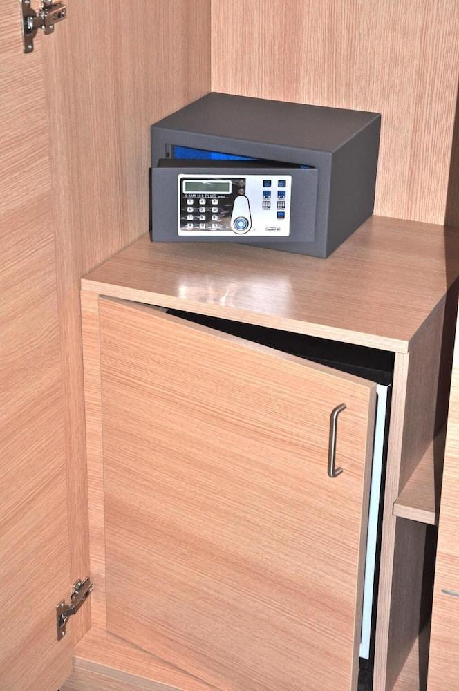 Hotel 325 Tor Vergata Ρώμη Εξωτερικό φωτογραφία