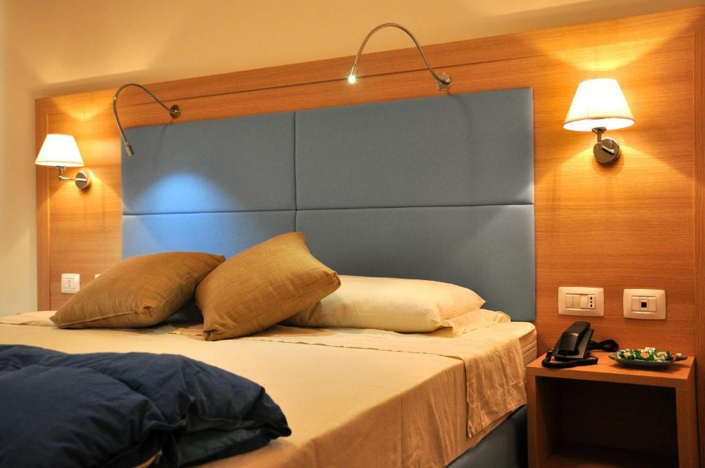 Hotel 325 Tor Vergata Ρώμη Δωμάτιο φωτογραφία