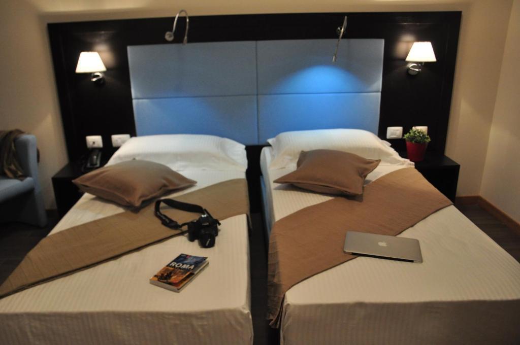 Hotel 325 Tor Vergata Ρώμη Δωμάτιο φωτογραφία
