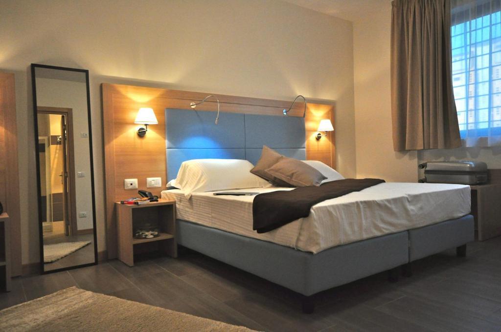Hotel 325 Tor Vergata Ρώμη Δωμάτιο φωτογραφία