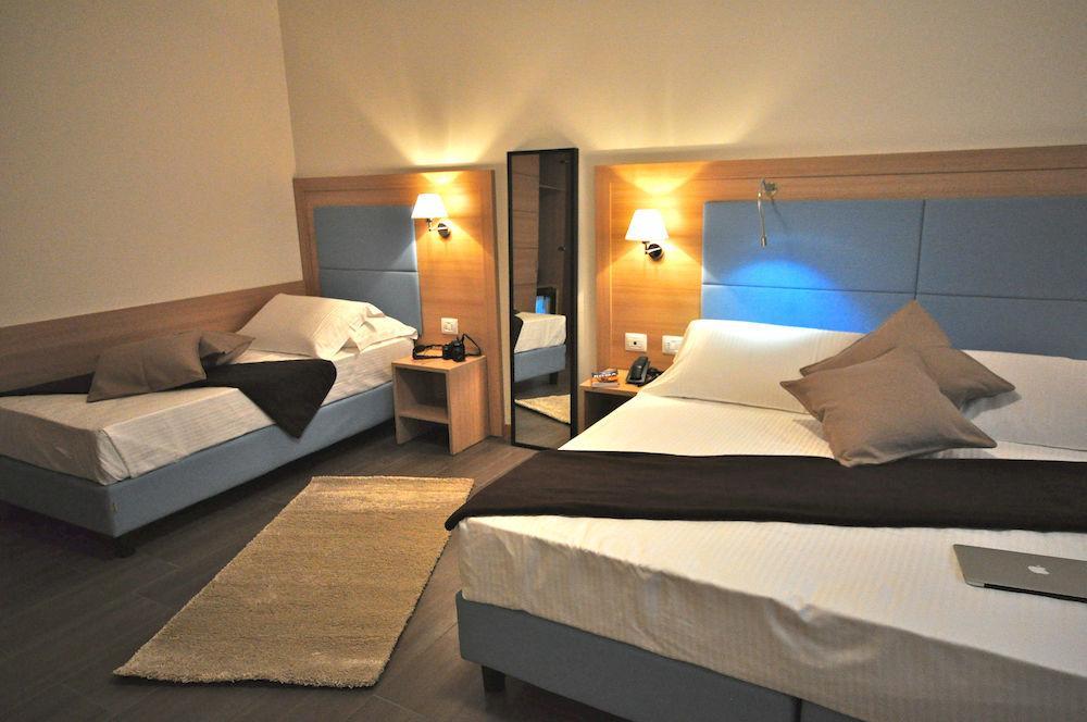 Hotel 325 Tor Vergata Ρώμη Εξωτερικό φωτογραφία